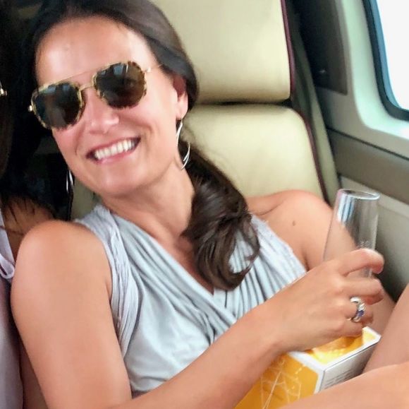 Meet your Posher, Katie - Picture 1 of 1